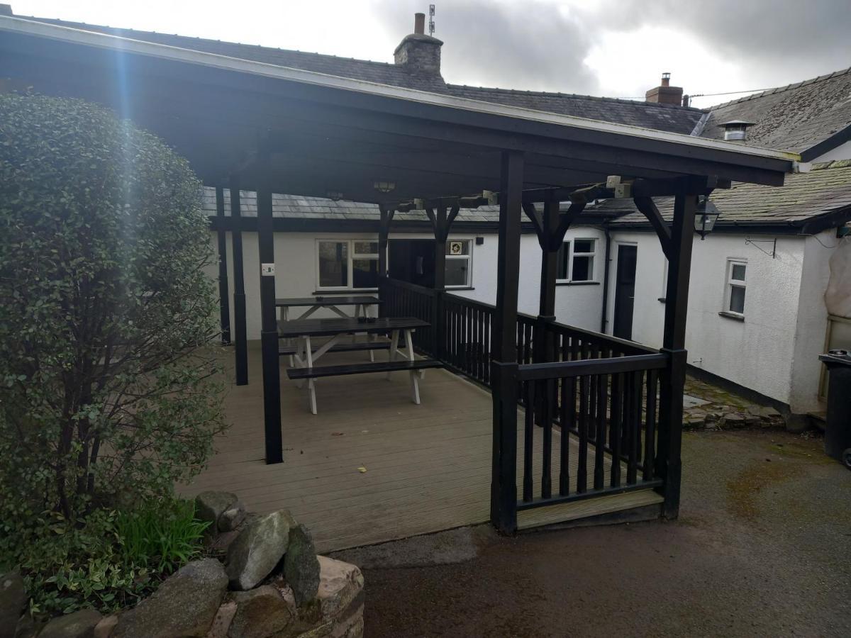 The Crown Inn Wentnor ภายนอก รูปภาพ