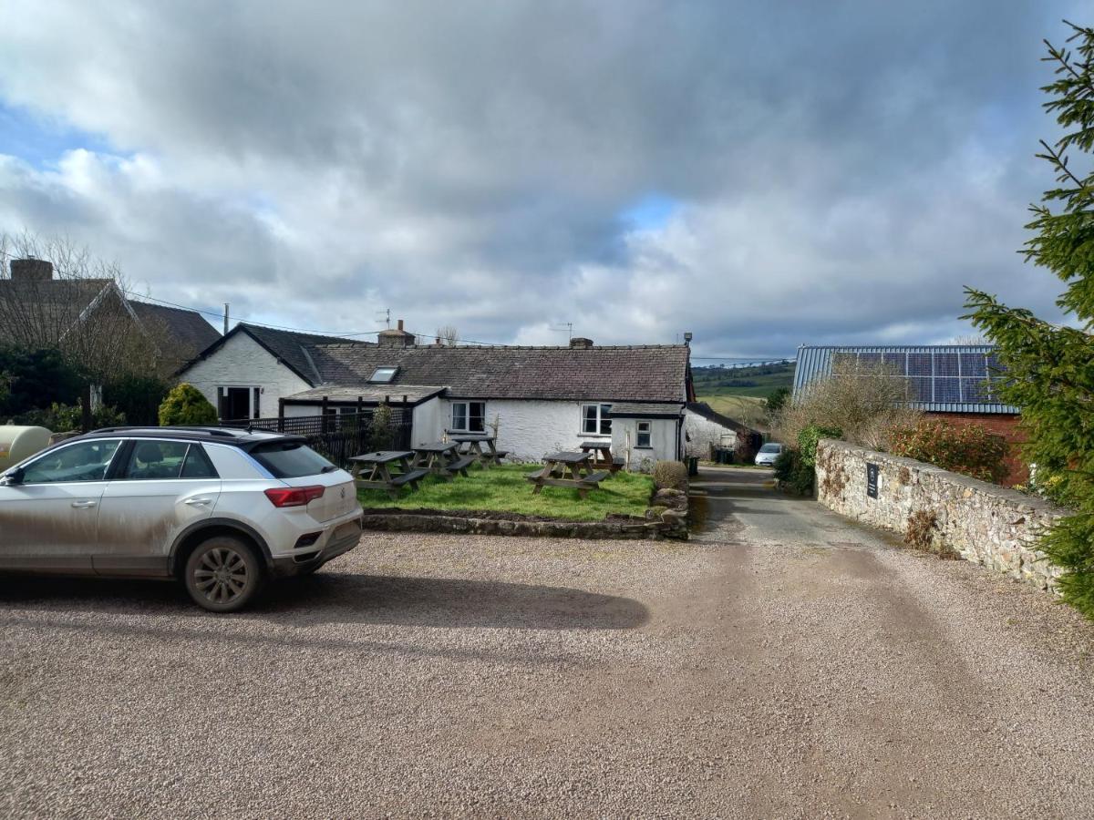 The Crown Inn Wentnor ภายนอก รูปภาพ
